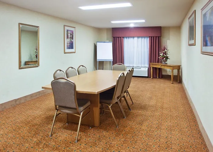 Country Inn & Suites By Radisson, Kingsland Naval Base Area
